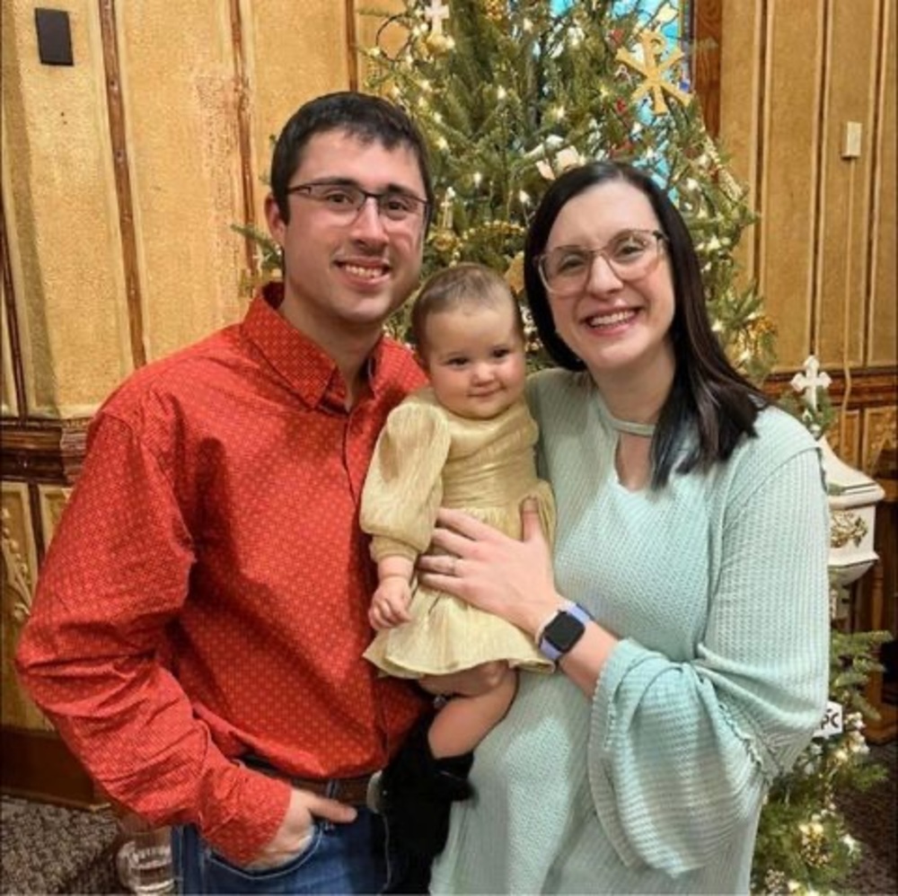 Meet your Posher, Courtney